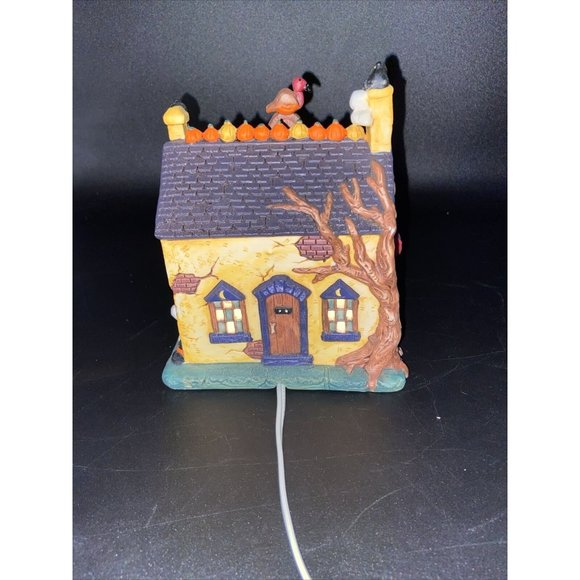 Halloween Harvest Trick or Treat Cafe Lighted Porcelain House - Picture 11 of 16